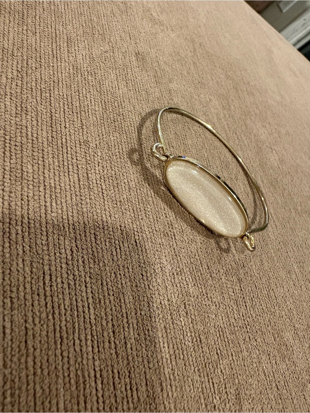 Unbranded Bangle Bracelet Womens OS Gold Cream Good Glitter Oval Minimalist